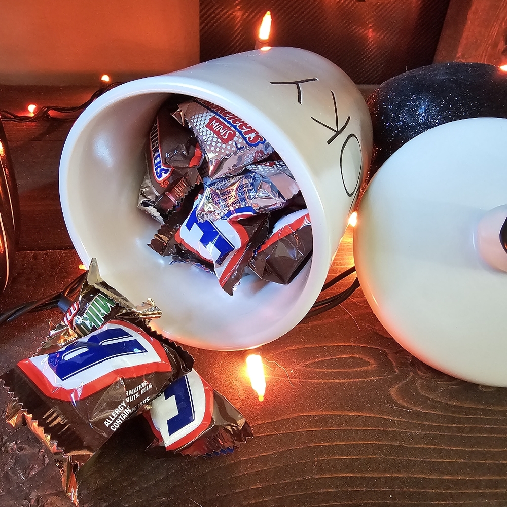 RAE DUNN Halloween candy/treat canister - Picture 6 of 8